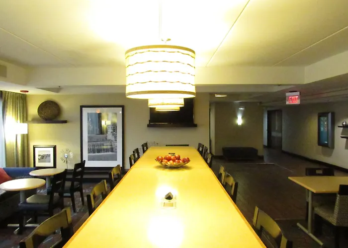 Hampton Inn Chicago-O'Hare International Airport